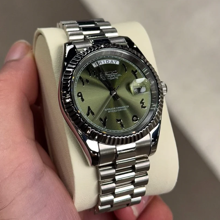 VELARÉ Emerald Pearl Arabic Dial