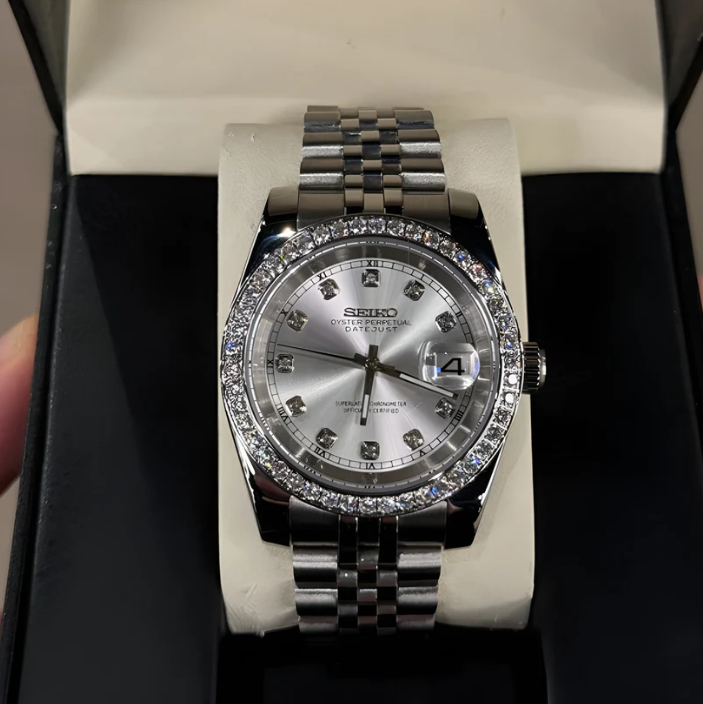 VELARÉ Platinum Diamond Date