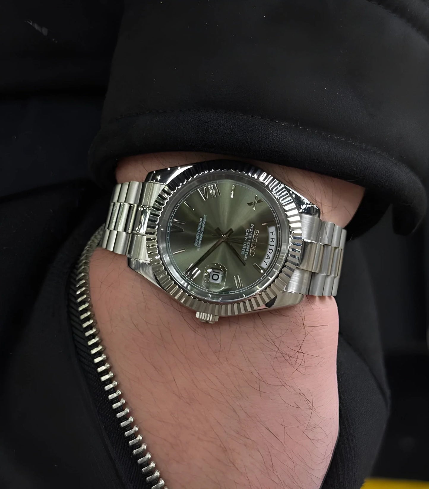 VELARÉ Chrono Olive Dial