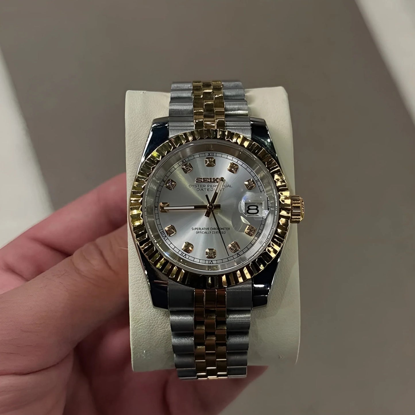 VELARÉ Royale Golden Diamond Face