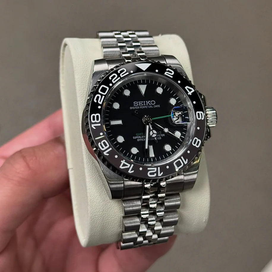 VELARÉ Pepsi Dark Dial