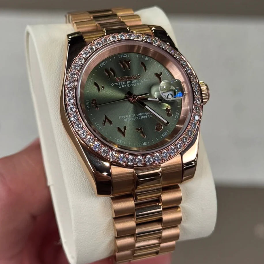 VELARÉ Royale Forest Arabic Dial
