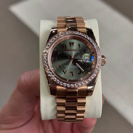 VELARÉ Royale Forest Arabic Dial