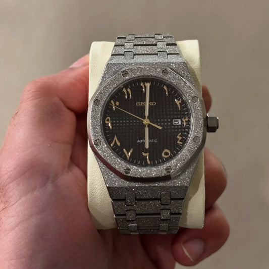 VELARÉ Ice Out Arabic Dial